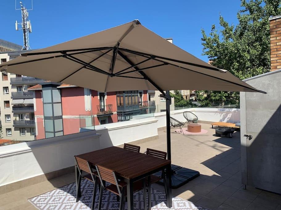 Atico Con Preciosa Terraza En Algorta Apartment Getxo ภายนอก รูปภาพ