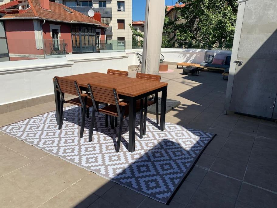 Atico Con Preciosa Terraza En Algorta Apartment Getxo ภายนอก รูปภาพ
